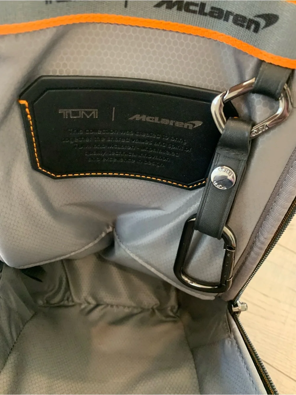 TUMI x McLaren Torque Sling Bag Black Carbon Fiber Papaya UNREGISTERED TRACER
